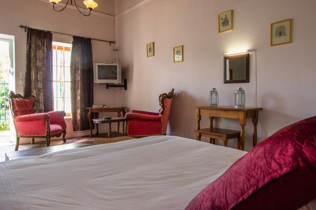 The Barracks Bed & Breakfast Colesberg Exterior photo
